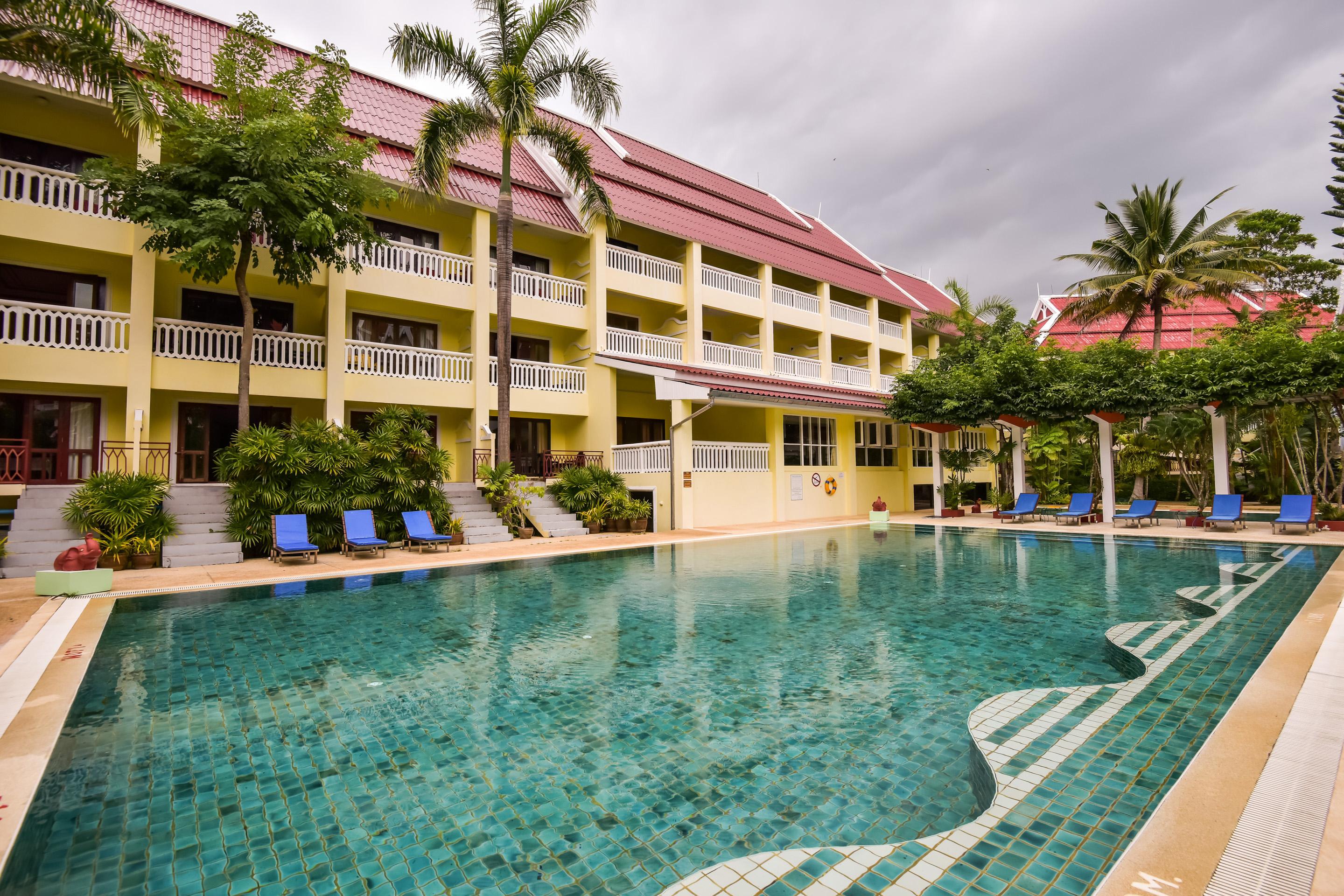 Hotel Mw Krabi - Sha Extra 4*